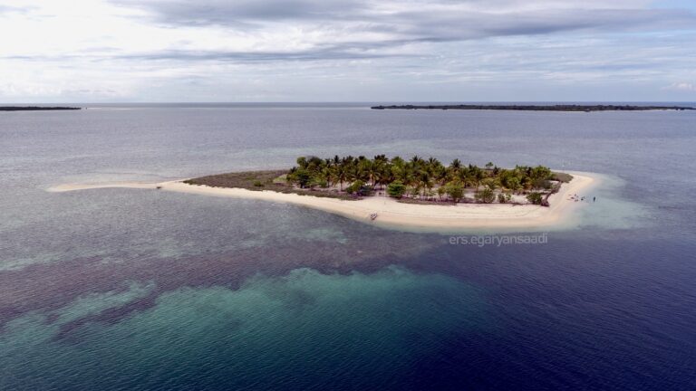 gili bedil island sumbawa